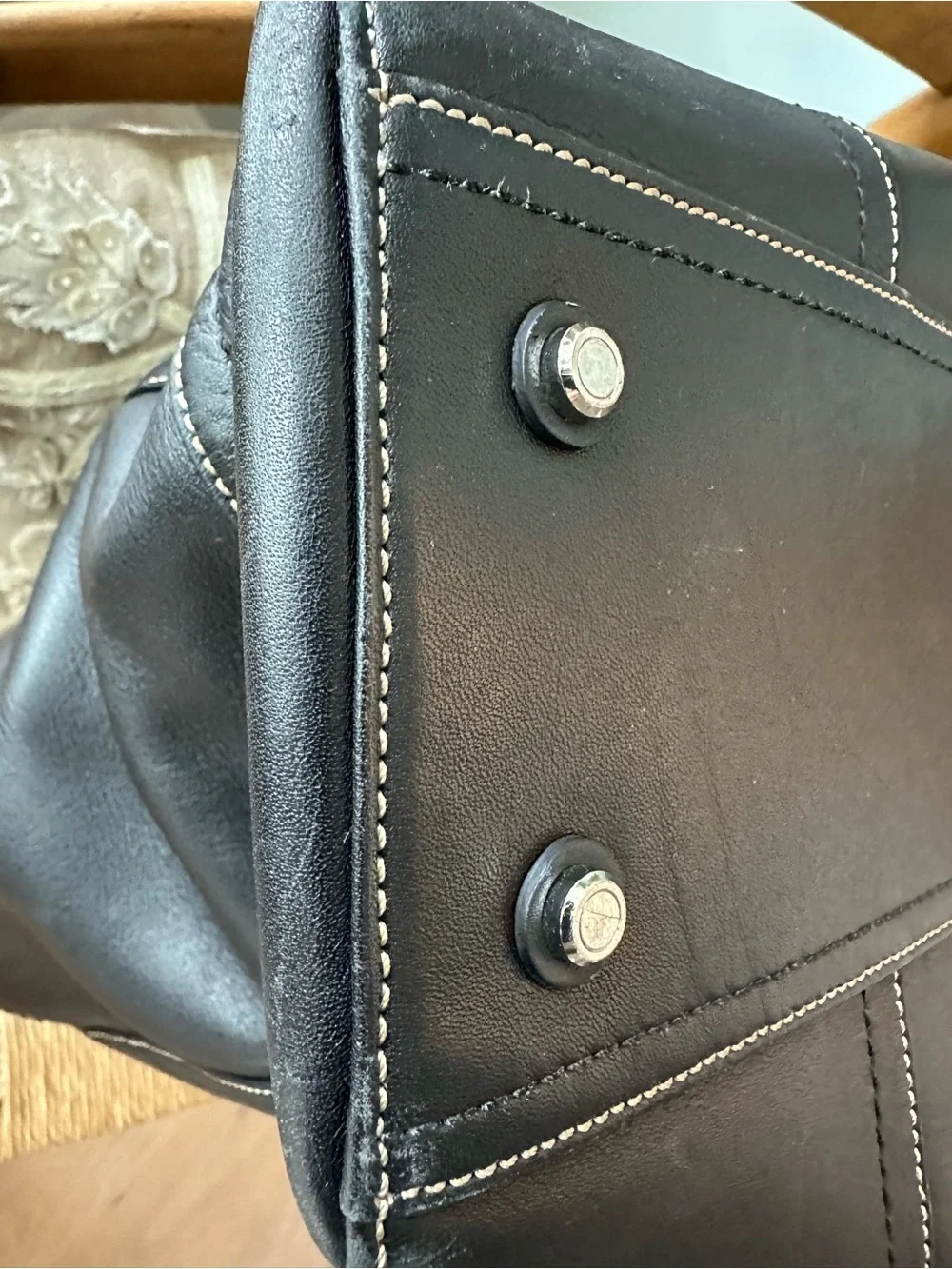 COACH Black Leather Messenger Bag with Contrast Stitching